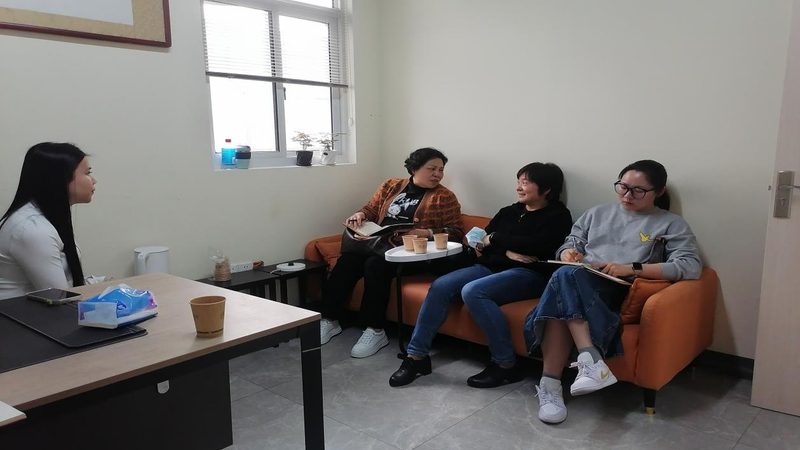 小标题：管理培训师，职业发展新助力