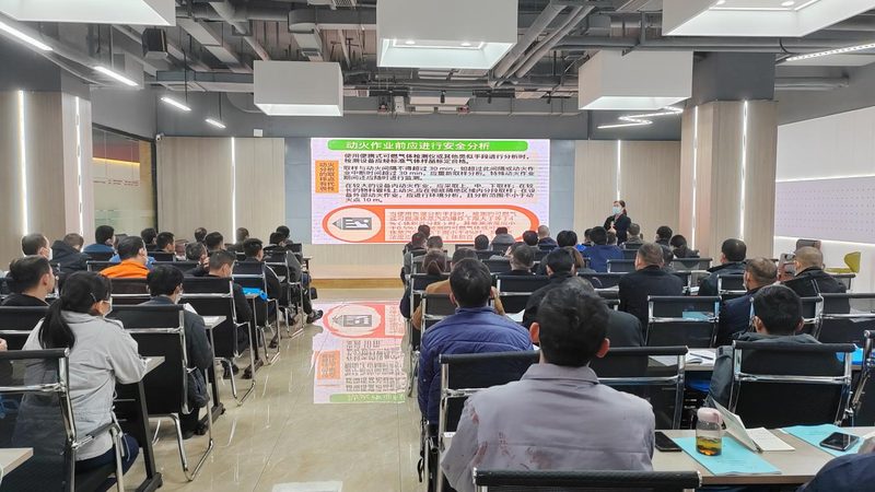 电工培训学费之谜：揭秘影响价格的关键因素
